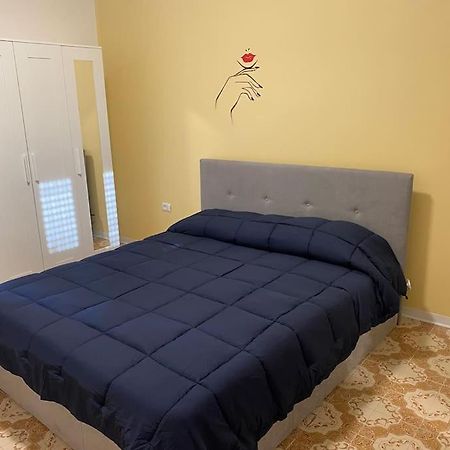 Casa Vacanze Sogni Proibiti Apartment Bologna Bagian luar foto